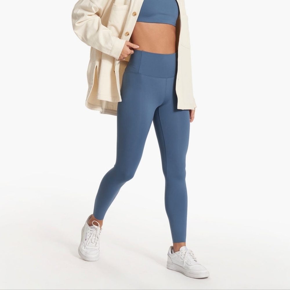 Vuori Blue High Rise Performance Uplift Evolve Leggings Workout Athleisure